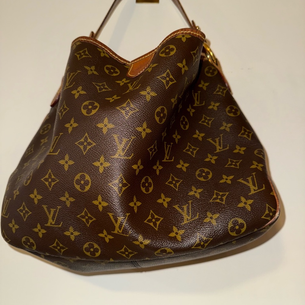 Louis Vuitton Shoulder Bag